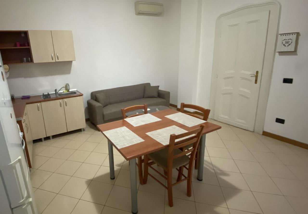 Апартаменты Apartament Piata Victoriei Тимишоара Экстерьер фото