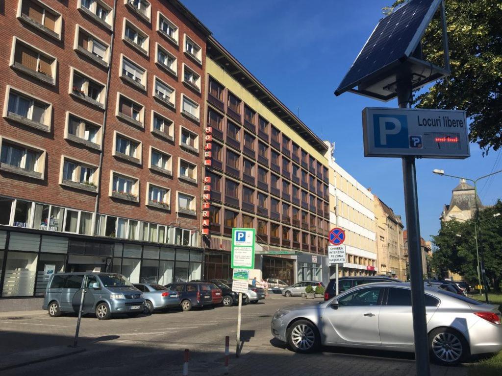 Апартаменты Apartament Piata Victoriei Тимишоара Экстерьер фото